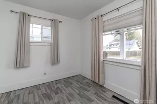 1412 S 38th St, Tacoma, WA 98418 - Photo 5