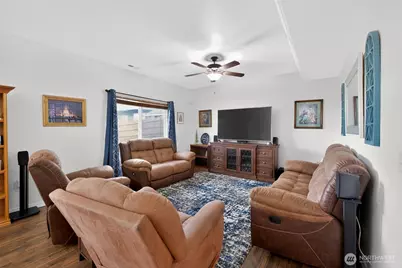 1427 W Century St, Moses Lake, WA 98837 - Photo 3