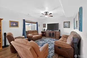 1427 W Century St, Moses Lake, WA 98837 - Photo 3