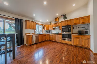 30608 40th Avenue E, Graham, WA 98338 - Photo 3