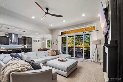 18021 133rd Street E, Bonney Lake, WA 98391 - Photo 19