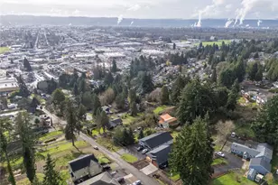 2333 W Castleman St, Longview, WA 98632 - Photo 3