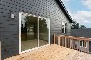 2333 W Castleman St, Longview, WA 98632 - Photo 29