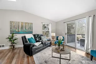 140 NE Rainier Pl S, Belfair, WA 98528 - Photo 3