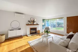 11144 Woodward Ave S, Seattle, WA 98178 - Photo 3