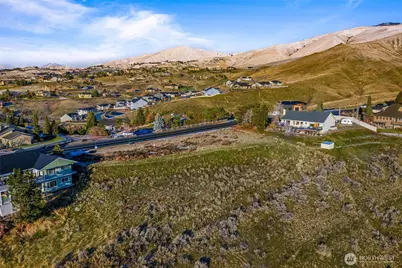 3979 Burch Mountain Road, Wenatchee, WA 98801 - Photo 5