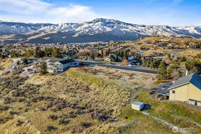 3979 Burch Mountain Road, Wenatchee, WA 98801 - Photo 3