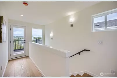 5930 18th Avenue S, Seattle, WA 98108 - Photo 27