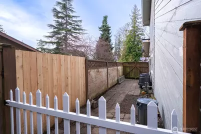 3710 Beazer Road, Bellingham, WA 98226 - Photo 33