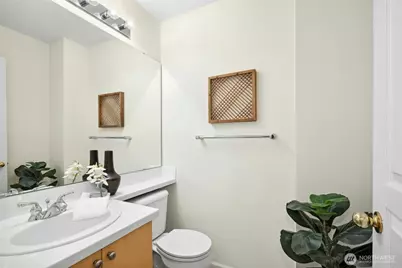 2840 139th Avenue SE #9, Bellevue, WA 98005 - Photo 17