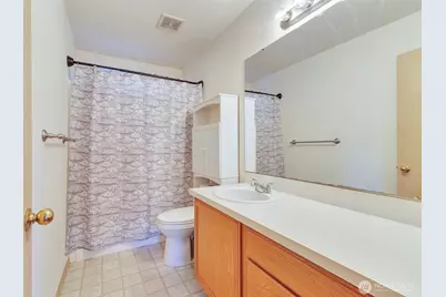 20702 190th Avenue E, Orting, WA 98360 - Photo 17