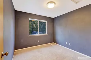 20702 190th Ave E, Orting, WA 98360 - Photo 17