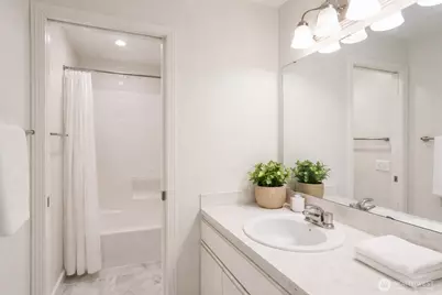 5130 Browns Point Blvd #B, Tacoma, WA 98422 - Photo 5