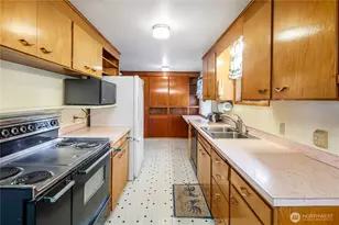 6702 193rd St SW, Lynnwood, WA 98036 - Photo 13