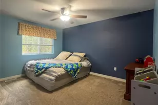 18711 Sylvan Dell Ct SE, Yelm, WA 98597 - Photo 13