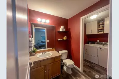 18711 Sylvan Dell Court SE, Yelm, WA 98597 - Photo 9