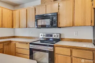 17317 94th Ave Ct E, Puyallup, WA 98375 - Photo 11