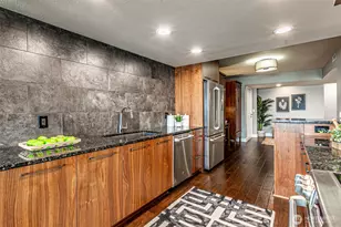 525 Broadway, Tacoma, WA 98402 - Photo 11