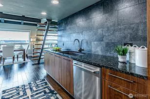 525 Broadway, Tacoma, WA 98402 - Photo 13