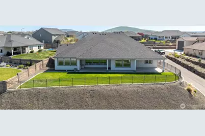 6631 Collins Road, West Richland, WA 99353 - Photo 3