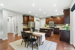 18916 10th Dr SE, Bothell, WA 98012 - Photo 9