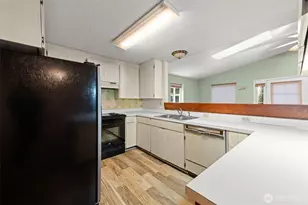 8507 45th St W, Tacoma, WA 98466 - Photo 13