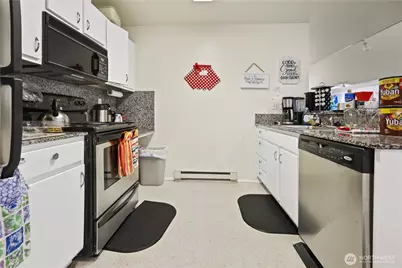 1827 137th Street E #102, Tacoma, WA 98445 - Photo 23