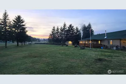 302 Centre Street N, Rainier, WA 98576 - Photo 27