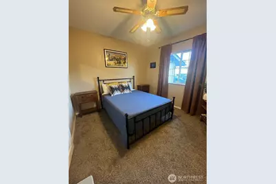 302 Centre Street N, Rainier, WA 98576 - Photo 15