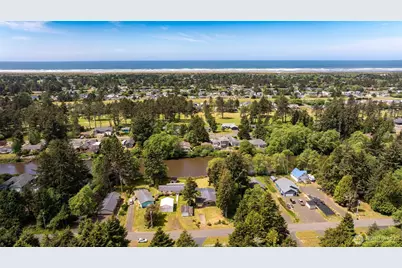 247 Bass Avenue NE, Ocean Shores, WA 98569 - Photo 7