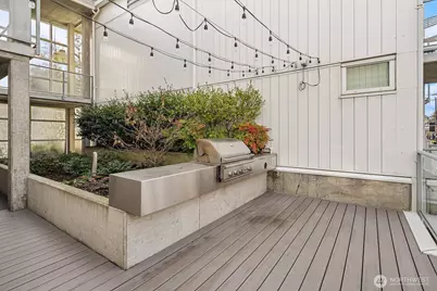 501 Roy Street #T308, Seattle, WA 98109 - Photo 21