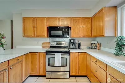 372 Insel Road, Woodland, WA 98674 - Photo 7