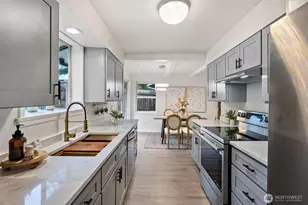 3772 Colonial Ln SE, Port Orchard, WA 98366 - Photo 11