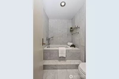 1301 Spring Street #16C, Seattle, WA 98104 - Photo 15