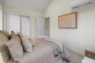 10043 B 8th Ave NW, Seattle, WA 98177 - Photo 17