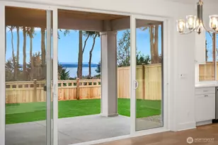 22216 98th Ave W, Edmonds, WA 98020 - Photo 9