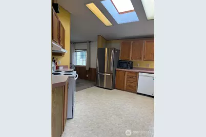 300 Park Avenue #58, Buckley, WA 98321 - Photo 11