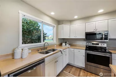 334 Sheridan Street, Port Townsend, WA 98368 - Photo 15