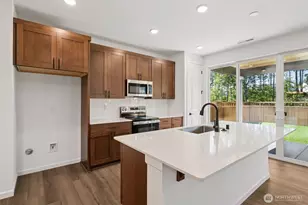 20324 150th St E, Bonney Lake, WA 98391 - Photo 11