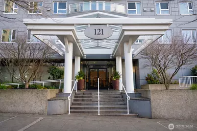121 Vine Street #1702, Seattle, WA 98121 - Photo 37