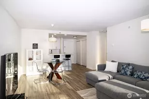 121 Vine St, Seattle, WA 98121 - Photo 13