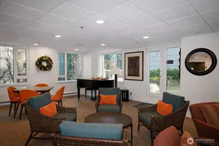 121 Vine St, Seattle, WA 98121 - Photo 27