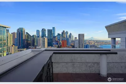 121 Vine Street #1702, Seattle, WA 98121 - Photo 33