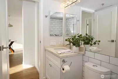 121 Vine Street #1702, Seattle, WA 98121 - Photo 19