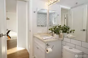 121 Vine St, Seattle, WA 98121 - Photo 19