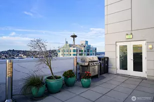 121 Vine St, Seattle, WA 98121 - Photo 27
