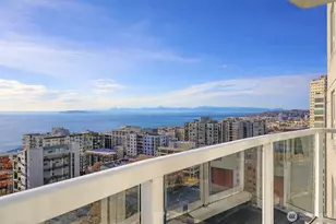 121 Vine St, Seattle, WA 98121 - Photo 11