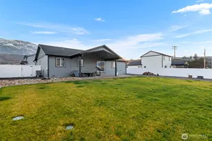 41 Benjamin Pl, Malaga, WA 98828 - Photo 33