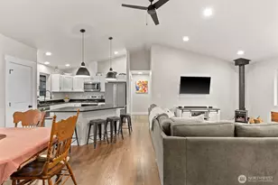 41 Benjamin Pl, Malaga, WA 98828 - Photo 15