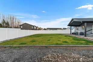 41 Benjamin Pl, Malaga, WA 98828 - Photo 37